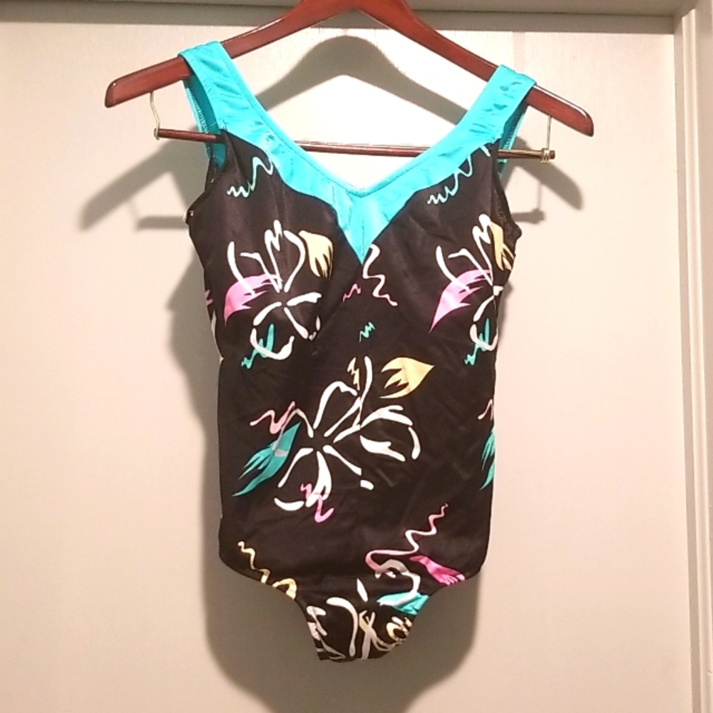 Swin suit